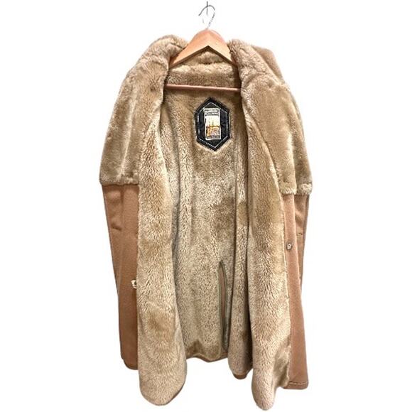 Mighty Mac Vintage 70s Tan men’s Winter coat w/ Faux Fur Lapel lined size 42/Lg - Picture 2 of 13